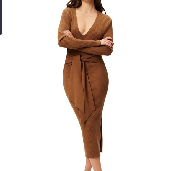 Good American Dresses & Skirts - GOOD AMERICANBelted Rib-Knit Midi Dress